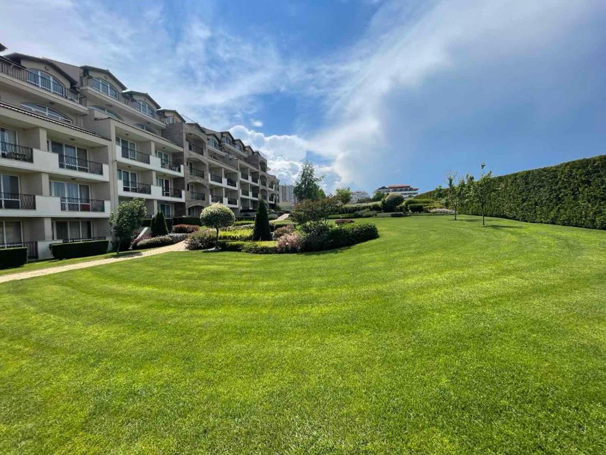 Provence Deluxe Apartment In Atia Resort Czernomorec Zewnętrze zdjęcie